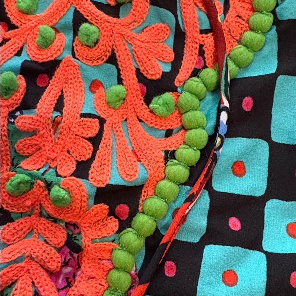 Vintage Antica Santoria by Giacomo Cirque Vibrant  Embroidered Tunic Top M. - Picture 6 of 9